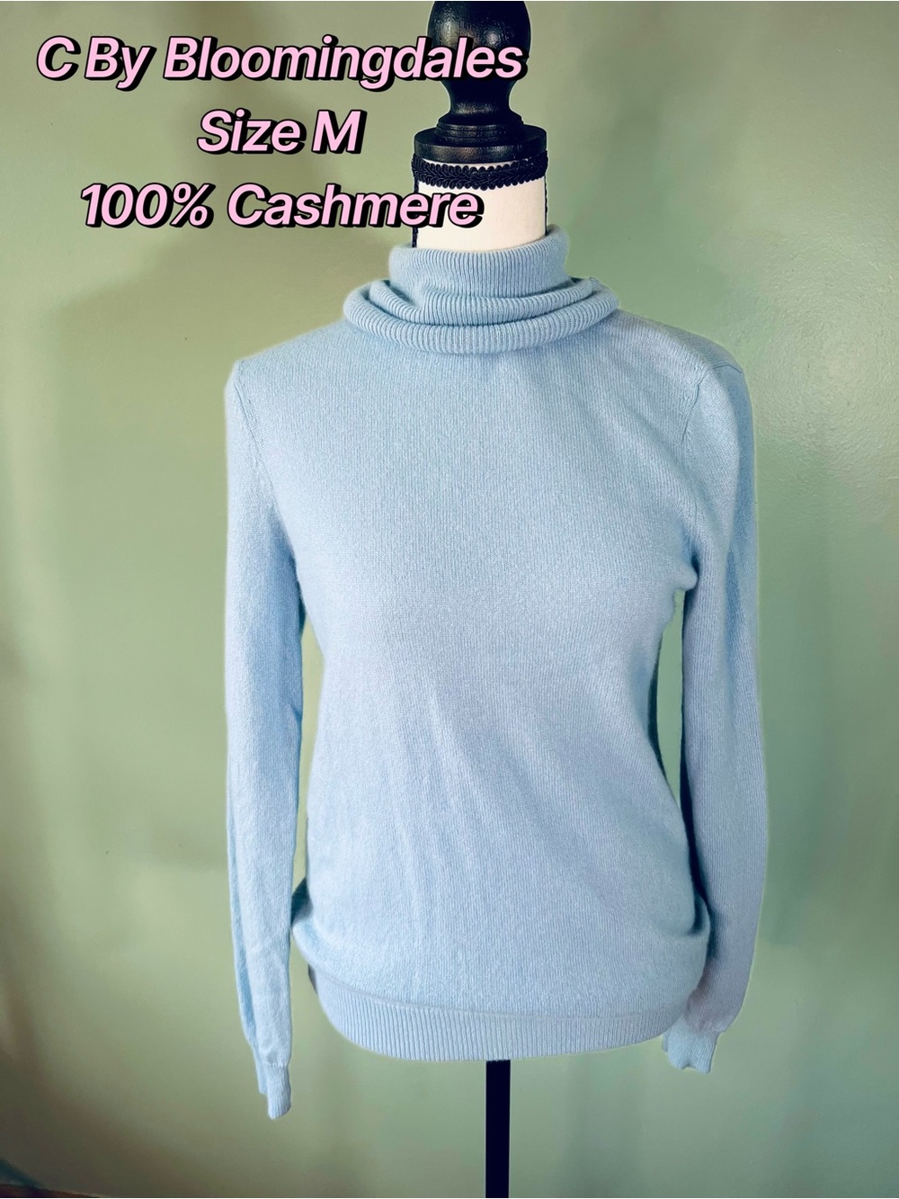 C By Bloomingdales Sky Blue 100% Cashmere Turtleneck Size M